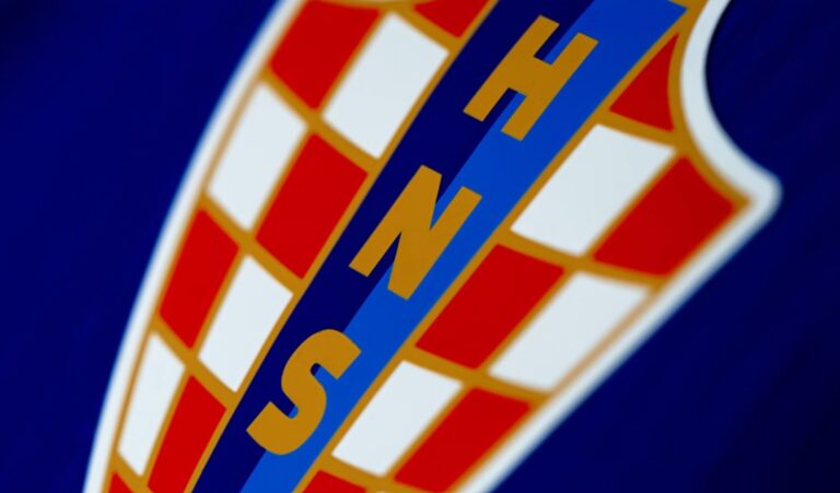 Hrvatski nogometni savez, logo